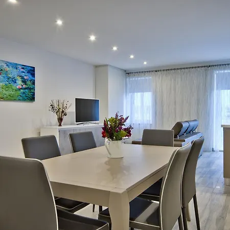 Apartment Bedzzz Qawra Seaview 3 St. Paul's Bay